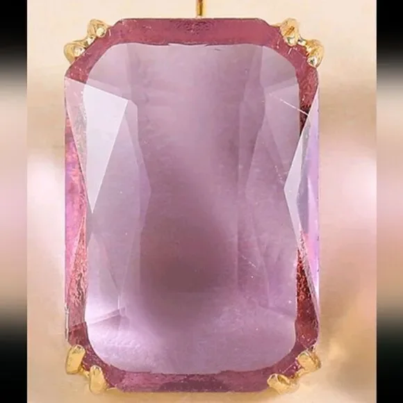 Square Iridescent Purple crystal stud earrings - Picture 4 of 6